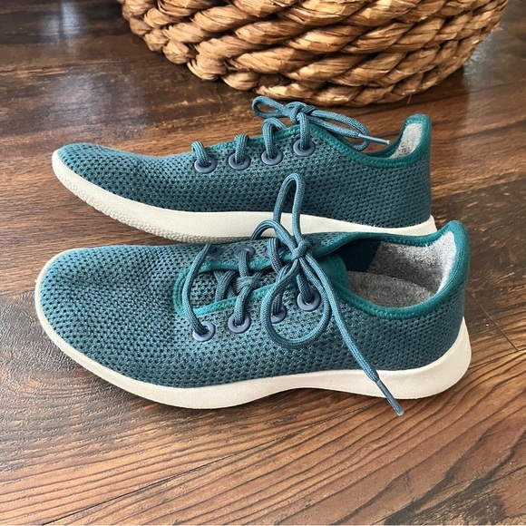Womens Allbird Tree Runners Blue Size 8 - Picture 1 of 5